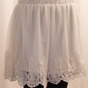 White skirt with lace